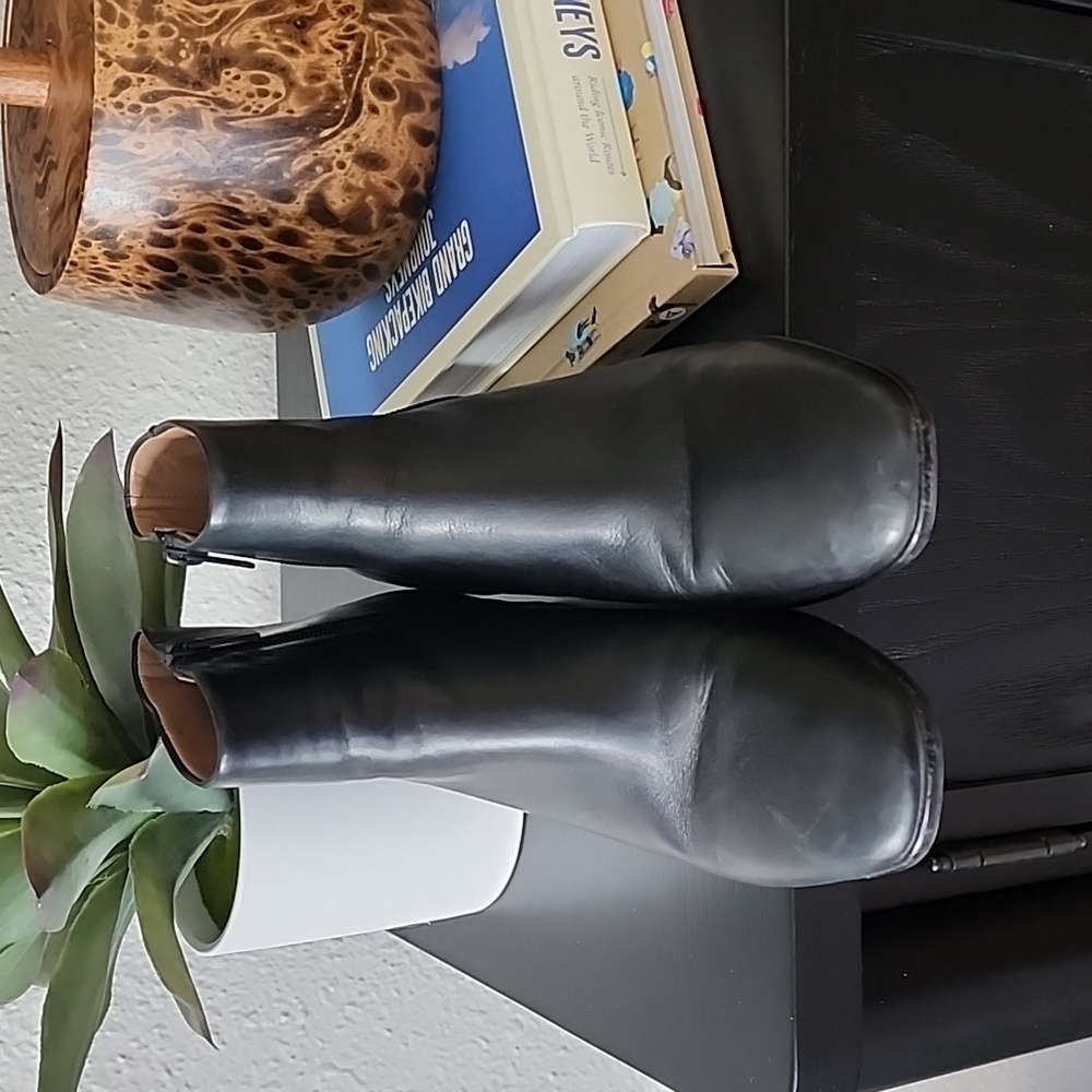 VIA SPIGA VINTAGE Y2K Black Leather Ankle Boots 37.5 7 Minimalist Industrial - Picture 5 of 17